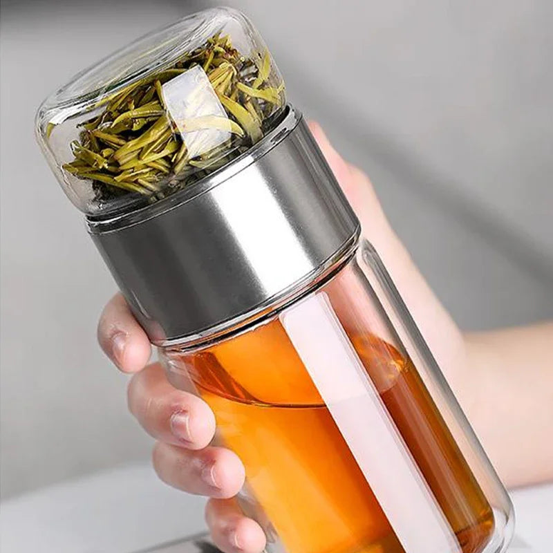 Water bottle with tea infuser